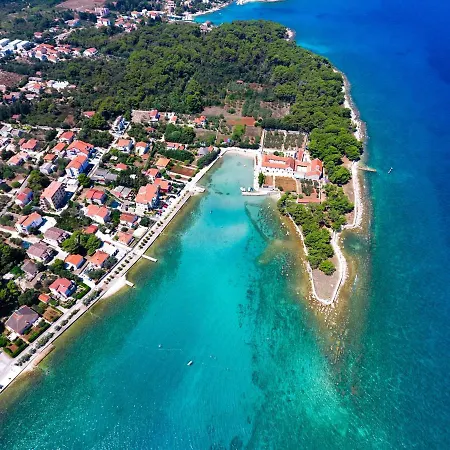 House Mostir Villa *